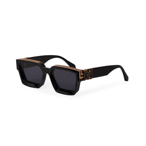 black louis vuitton glasses